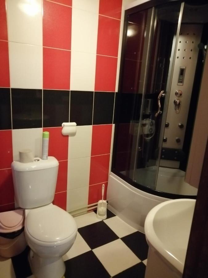Ostrovo Usadba Kupalinka酒店 外观 照片